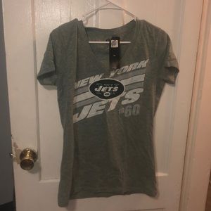 Grayish light green JETS tee